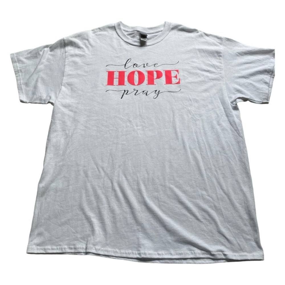 Love Hope Pray Women’s Graphic T-shirt